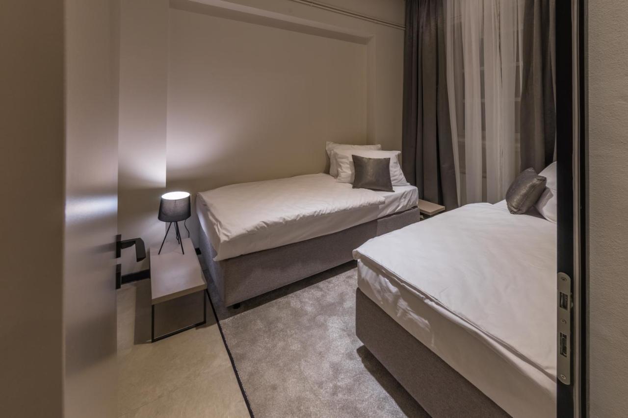 ザグレブDezman Luxury Centerアパートメント エクステリア 写真